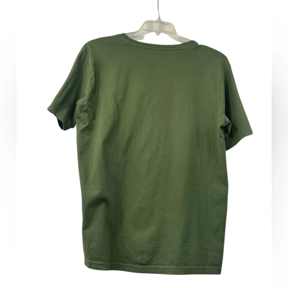 Snyder crew neck graphic T-shirt. Size large GUC - Picture 2 of 3